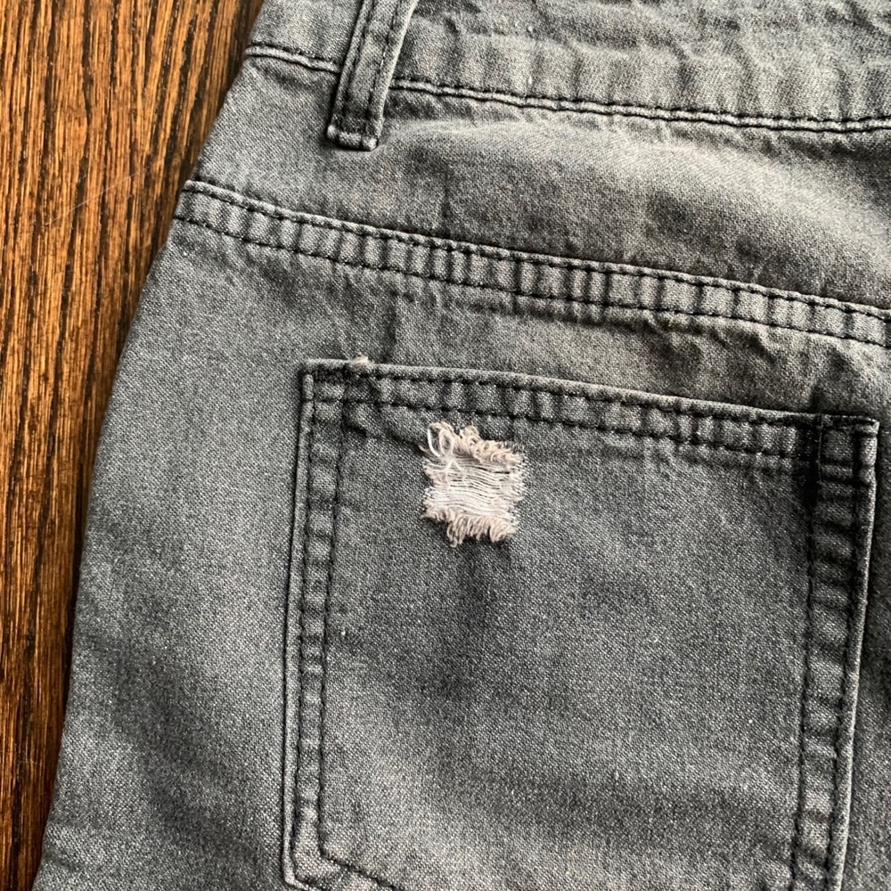 Lightweight Distressed Demin Shorts - image 6